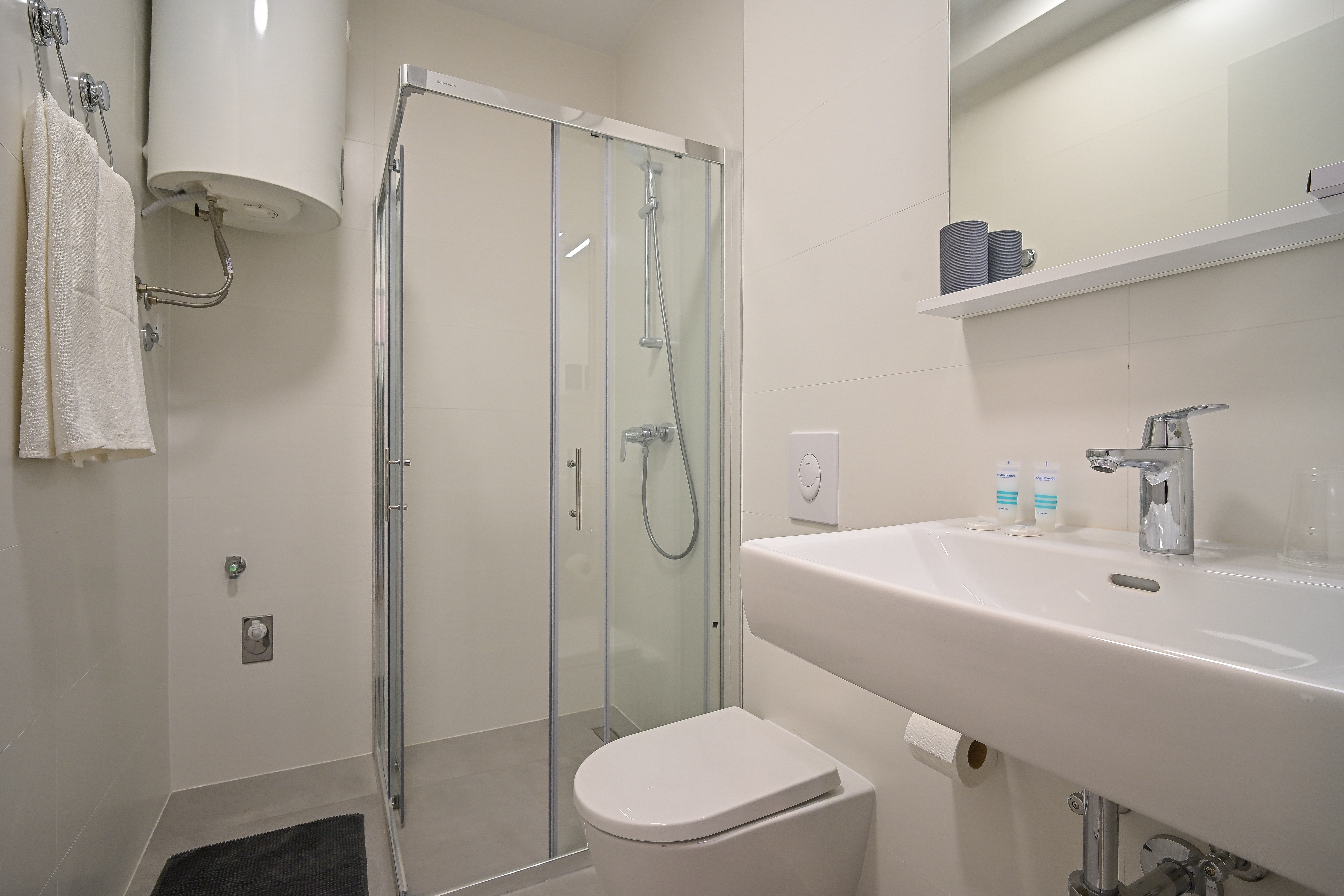 Apartman bez balkona - slika 7