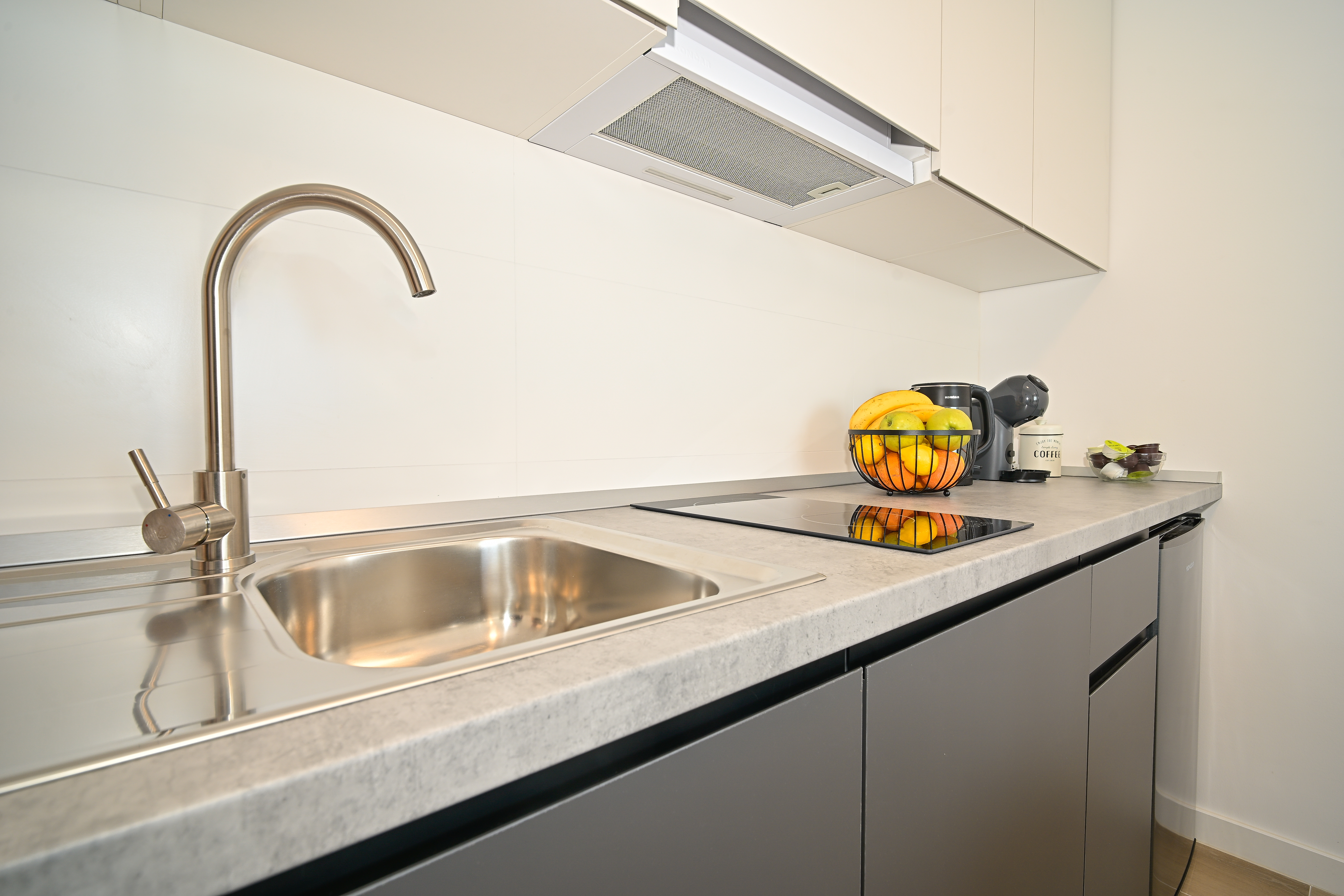 Apartman bez balkona - slika 2