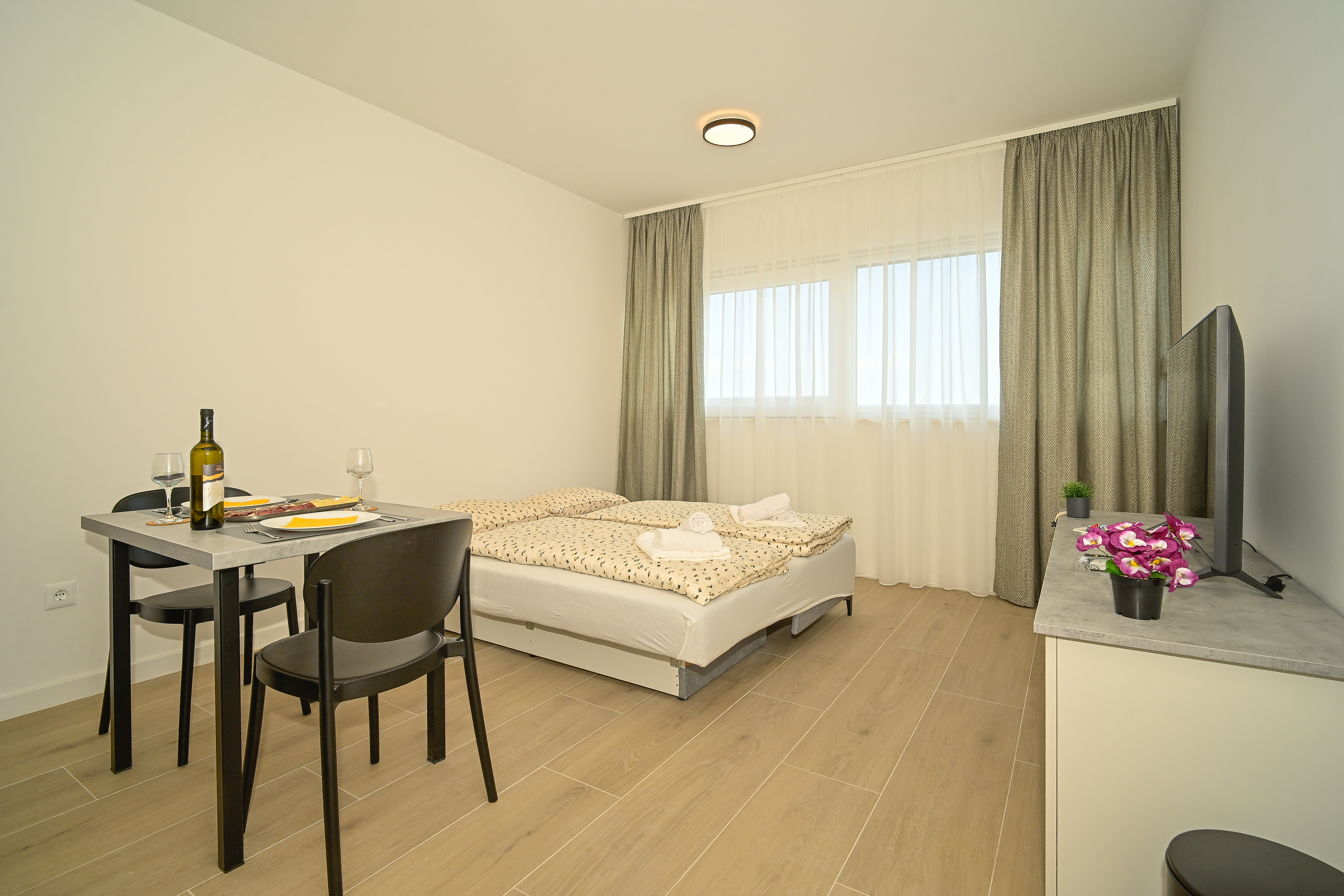 Apartman bez balkona - slika 6